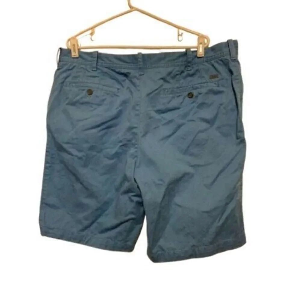 IZOD SIZE 40 LIGHT BLUE SHORTS